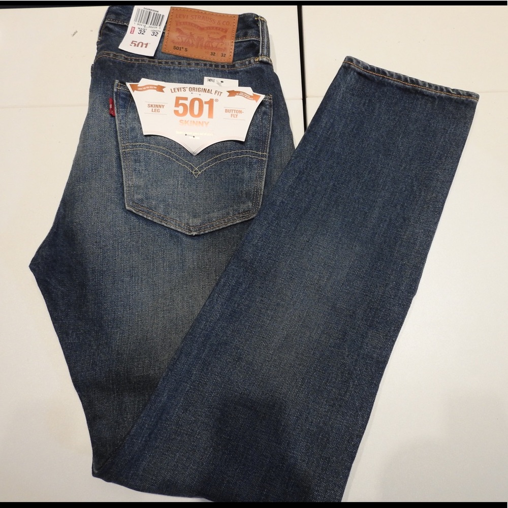 Levi’s 501 original fit  skinny jeans 32x 32